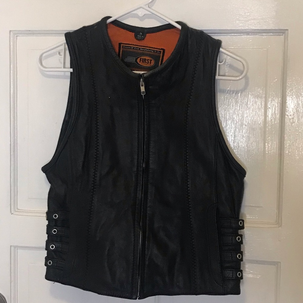 Women’s leather vest